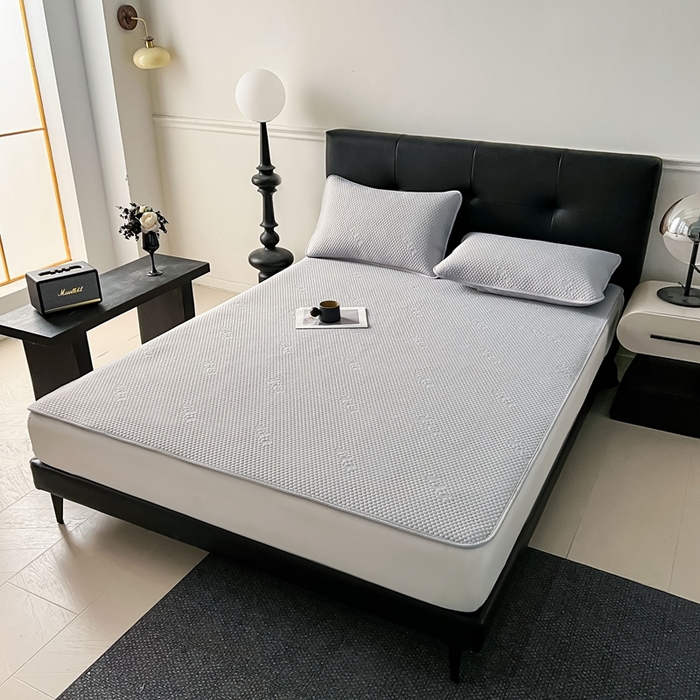 91家纺网 家纺一手货源 找家纺 好艺佳毛毯 2025新款3D凉豆豆凉席凉感软席空调席三件套单件学生宿舍 凉豆豆-高级灰