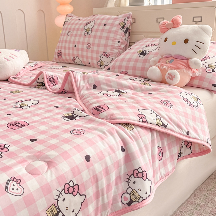 91家纺网 家纺一手货源 找家纺 暮思家居 2025新款正版授权三丽鸥A类牛奶针织棉夏被子被芯 针织棉-粉格KT