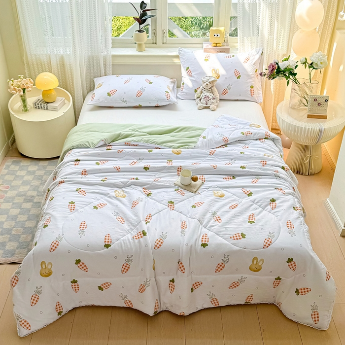 91家纺网 家纺一手货源 找家纺 穆琪 2025新款小花边印花夏被小清新夏凉被 奇趣萌宠-小花边