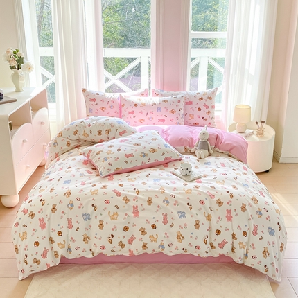 91家纺网 家纺一手货源 找家纺 念家居 2025新款直播爆款三件套印花小清新13070全棉四件套 卡通乐园