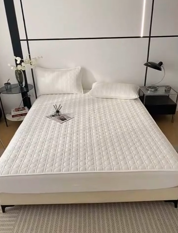 91家纺网 家纺一手货源 找家纺 佳笠家居 2025新款全棉纯棉夹棉床笠四季通用席梦思保护套床罩 本白