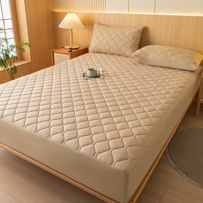 91家纺网 家纺一手货源 找家纺 梵克保罗 2025新款纯色加棉防水大豆纤维床笠 米咖