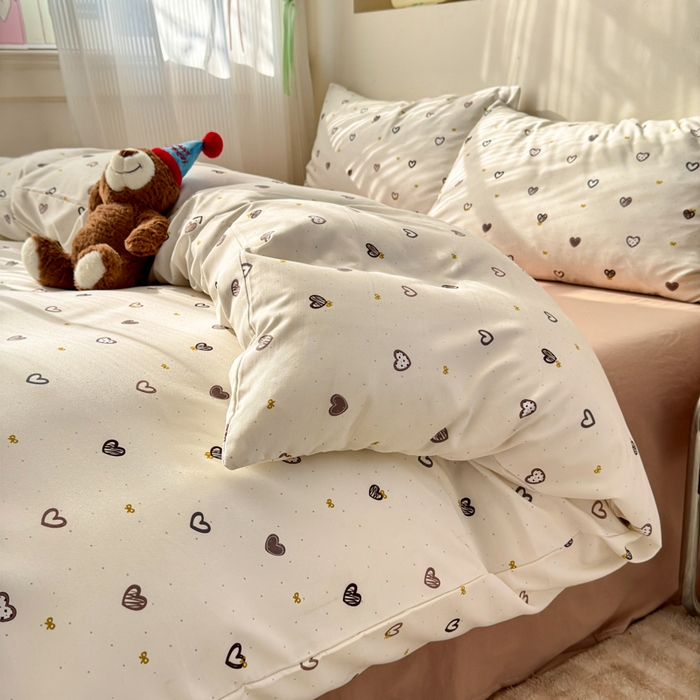 91家纺网 家纺一手货源 找家纺 冕悠家纺 2025新款热款A类高克重针织双层纱四件套系列 （提供买家秀） 复古爱心