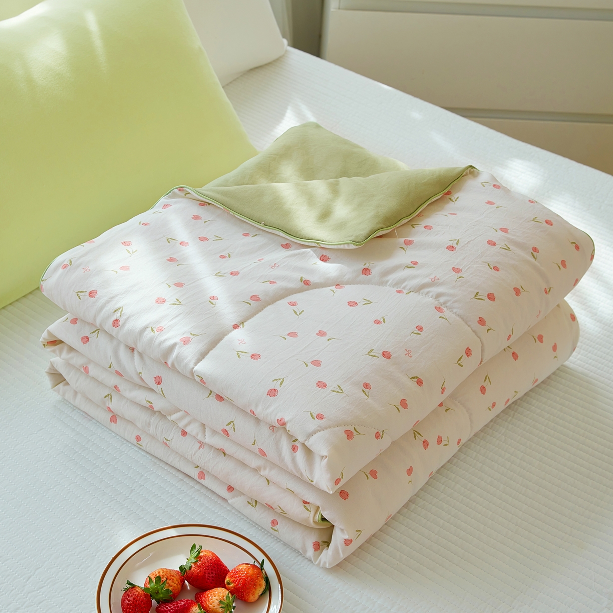 91家纺网 家纺一手货源 找家纺 梦恬佳 2025新款A类水洗皱皱棉夏凉被 浪漫花海