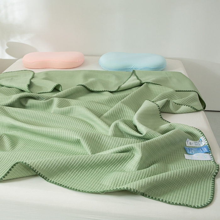 91家纺网 家纺一手货源 找家纺 柏薇2025新款A类华夫格400g凉感丝盖毯多功能双面用凉感夏凉被 双面纯凉感-橄榄绿