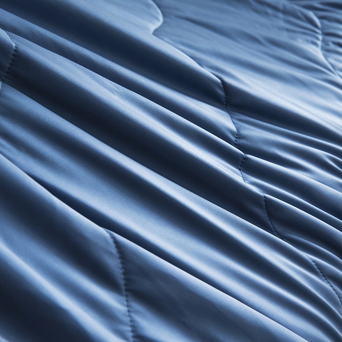 91家纺网 家纺一手货源 找家纺 恩和家纺 2025新款柔光缎冰美式凉感夏被被子被芯 布鲁蓝