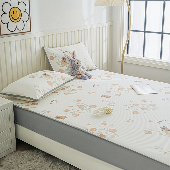 91家纺网 家纺一手货源 找家纺 卢赛尔 2025新款凉感丝提花凉席床笠款 柿柿如意