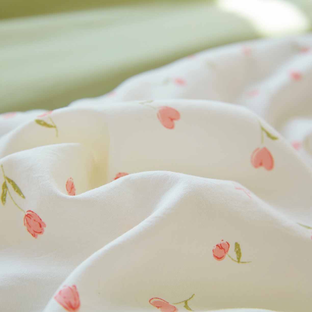 91家纺网 家纺一手货源 找家纺 梦恬佳 2025新款A类水洗皱皱棉夏凉被 浪漫花海