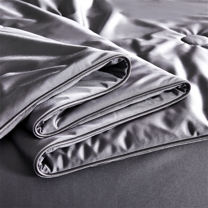 91家纺网 家纺一手货源 找家纺 雯豆家纺 2025夏季新品锦纶+氨纶高档冰丝凉感夏被空调被7A抗菌薄被芯 冰芙绸夏被-暮辰灰