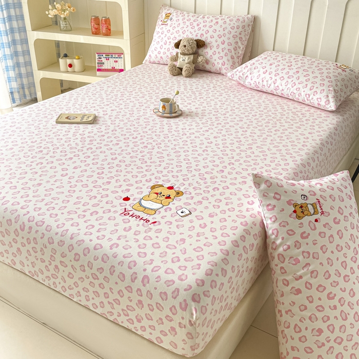 91家纺网 家纺一手货源 找家纺 雅居纺家纺 2025新款全棉老粗布床单床笠 可爱熊