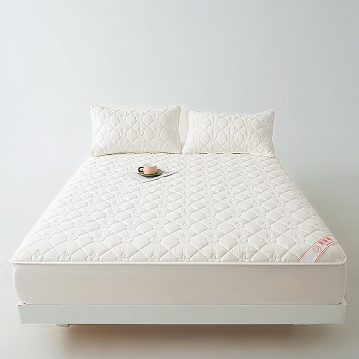 91家纺网 家纺一手货源 找家纺 （总）伊人坊 2025新款全棉纯棉大豆夹棉床护垫-皇冠系列（不防水款）