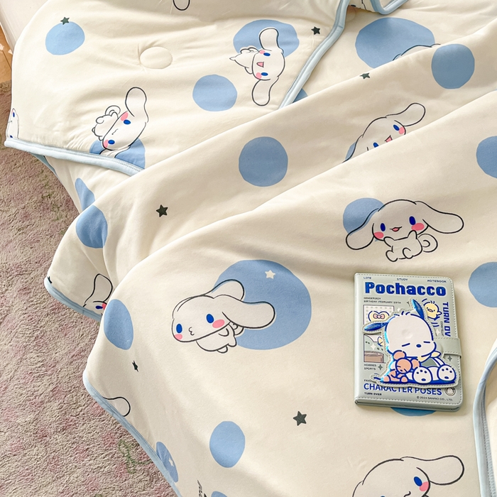 91家纺网 家纺一手货源 找家纺 暮思家居 2025新款正版授权三丽鸥A类牛奶针织棉夏被子被芯 针织棉-波点玉桂狗