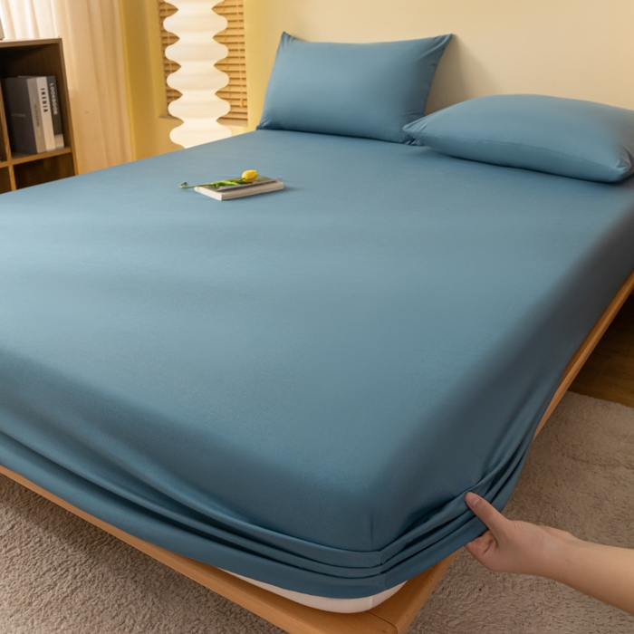 91家纺网 家纺一手货源 找家纺 梵克保罗 2025新款简约纯色亲肤磨毛床笠 牛仔蓝