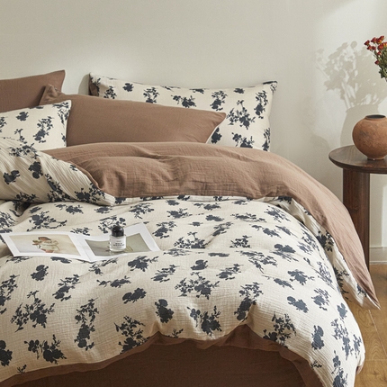 91家纺网 家纺一手货源 找家纺 （总）卡巴伦家纺 2025新款全棉双层皱皱纱现代中古风数码四件套