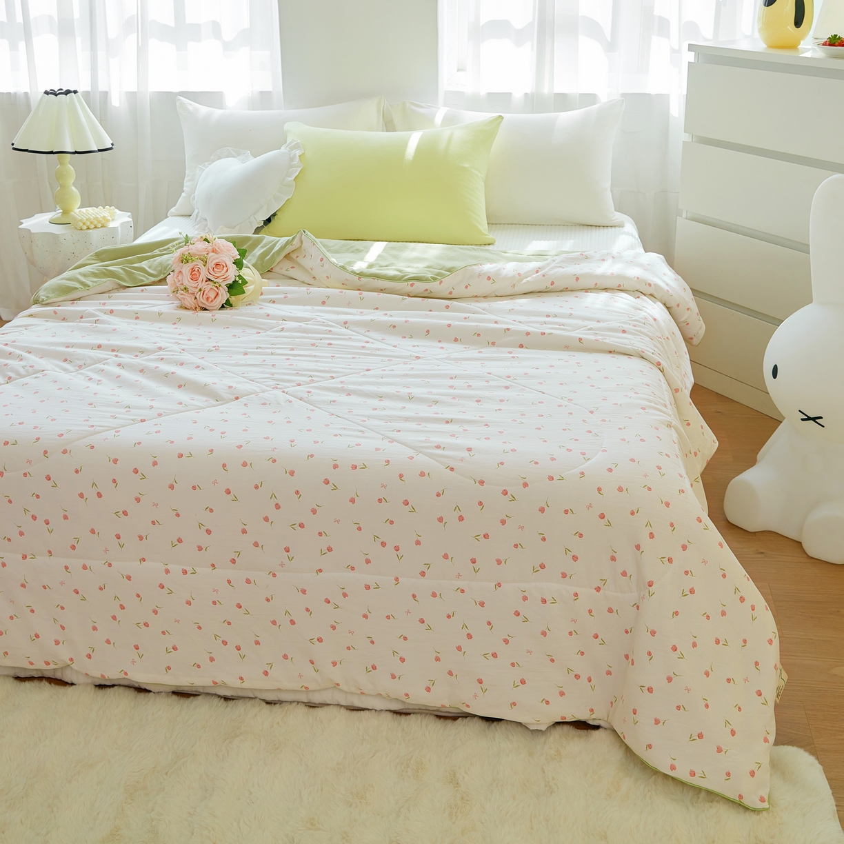 91家纺网 家纺一手货源 找家纺 梦恬佳 2025新款A类水洗皱皱棉夏凉被 浪漫花海