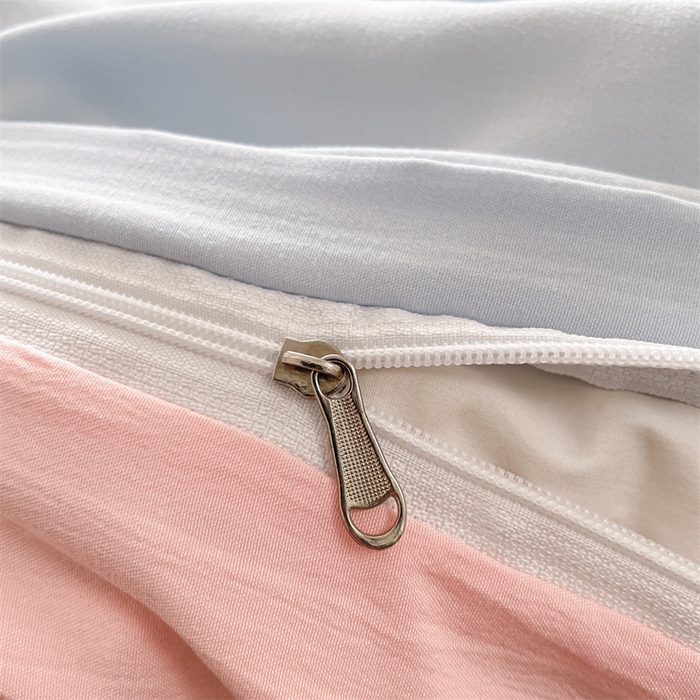 91家纺网 家纺一手货源 找家纺 星座家纺 2025新款水洗棉毛巾绣四件套 红帽小狗 蓝粉