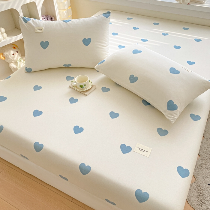 91家纺网 家纺一手货源 找家纺 梵克保罗 2025新款亲肤舒适全棉印花系列床笠 爱心心