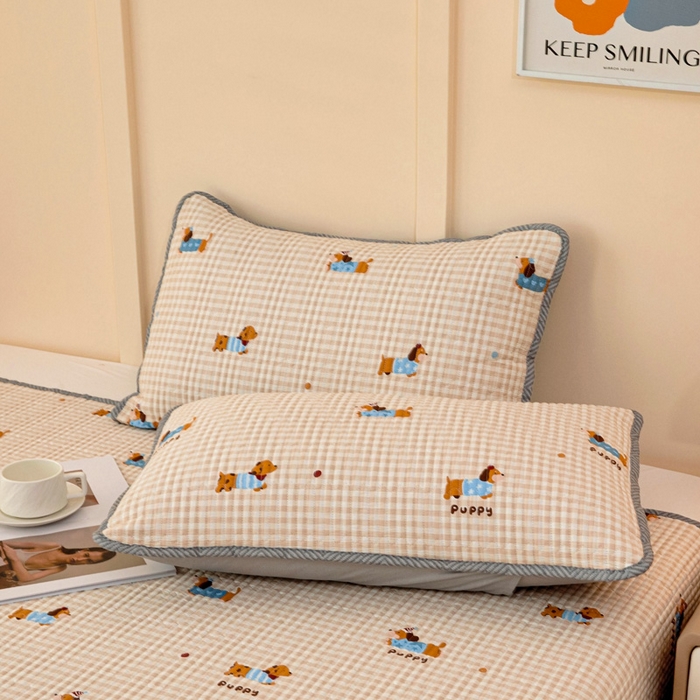 91家纺网 家纺一手货源 找家纺 情煊家纺 2025新款双面全棉夹棉床盖三件套 俏皮狗