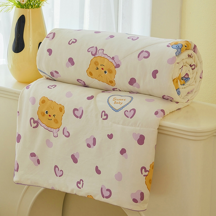 91家纺网 家纺一手货源 找家纺 梦恬佳 2025新款A类水洗皱皱棉夏凉被 甜甜黄油熊