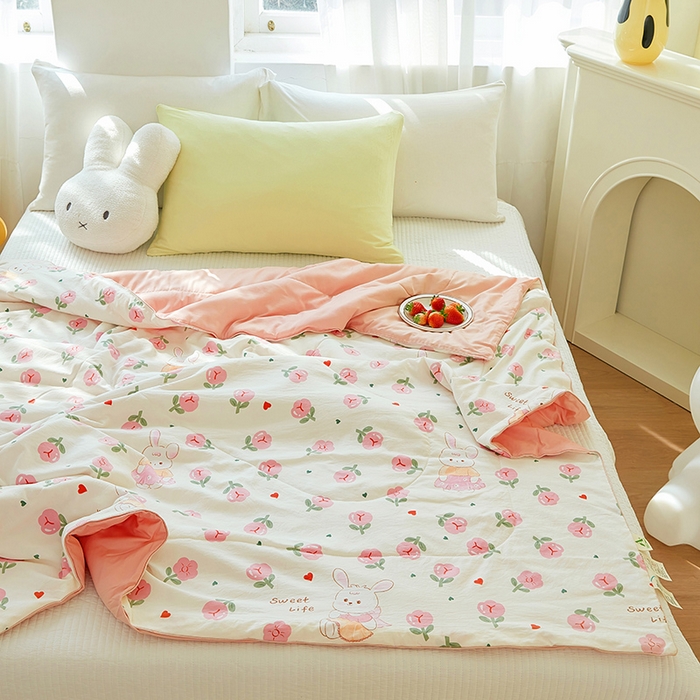 91家纺网 家纺一手货源 找家纺 梦恬佳 2025新款A类水洗皱皱棉夏凉被 曼塔玫瑰