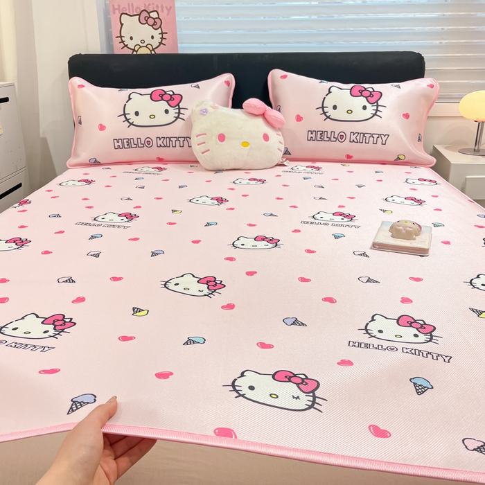 91家纺网 家纺一手货源 找家纺 （总）暮思家居 2025新款三丽鸥正版授权数码印花A类可机洗1200D冰丝凉席三件套平铺款系列