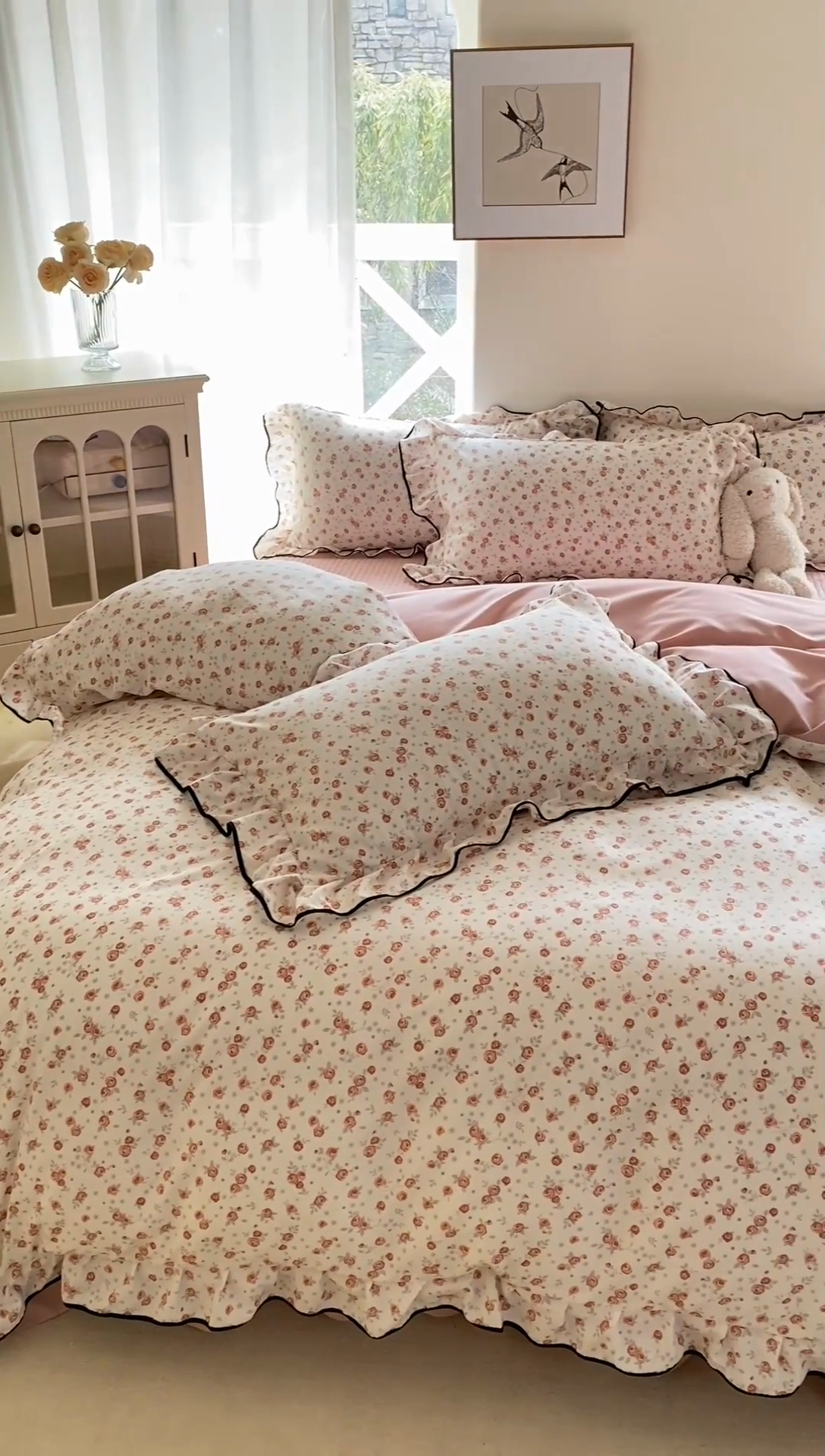 91家纺网 家纺一手货源 找家纺 仟网汇 2025新款赫本针织双层纱床盖四件套 花季