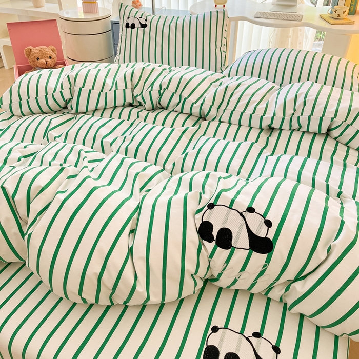 91家纺网 家纺一手货源 找家纺 雅居纺家纺 2025新款全棉老粗布绣花四件套单被套 萌仔熊猫