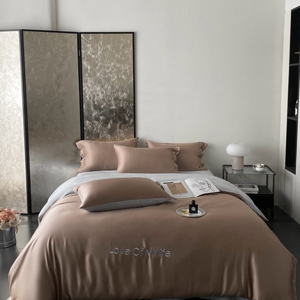 91家纺网 家纺一手货源 找家纺 （总）优悦 2025新款冰丝印花刺绣双拼四件套-漫心