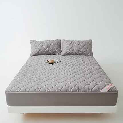 91家纺网 家纺一手货源 找家纺 （总）伊人坊 2025新款全棉纯棉大豆夹棉床护垫-皇冠系列（不防水款）