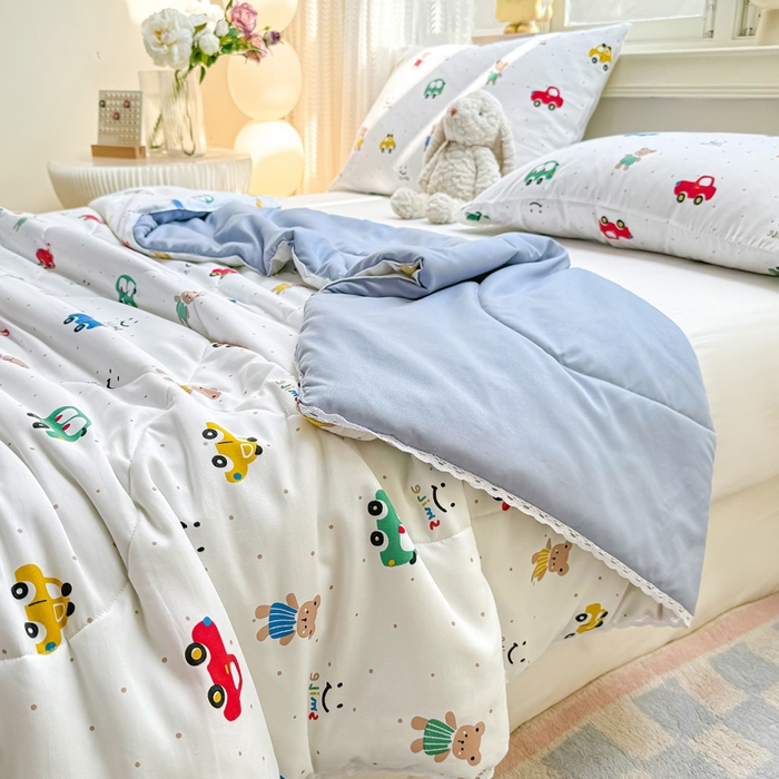 91家纺网 家纺一手货源 找家纺 穆琪 2025新款小花边印花夏被小清新夏凉被 动感汽车-小花边