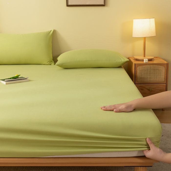 91家纺网 家纺一手货源 找家纺 梵克保罗 2025新款简约纯色亲肤磨毛床笠 草绿