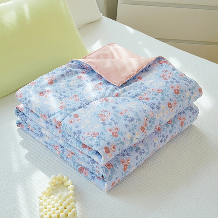 91家纺网 家纺一手货源 找家纺 梦恬佳 2025新款A类水洗皱皱棉夏凉被 甜蜜寄语