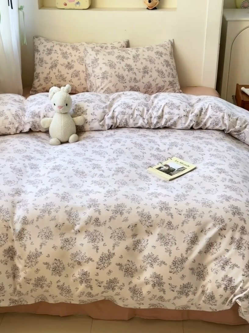 91家纺网 家纺一手货源 找家纺 冕悠家纺 2025新款热款A类高克重针织双层纱四件套系列 （提供买家秀） 桃里桃气