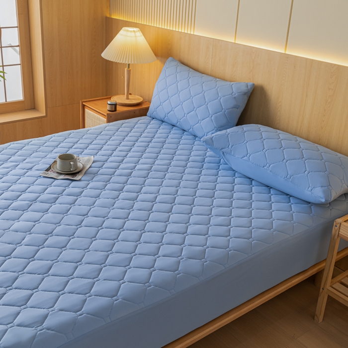 91家纺网 家纺一手货源 找家纺 梵克保罗 2025新款纯色加棉防水大豆纤维床笠 天蓝