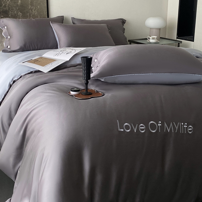 91家纺网 家纺一手货源 找家纺 优悦 2025新款冰丝印花刺绣双拼四件套-漫心 流光灰