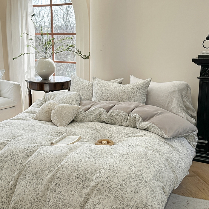 91家纺网 家纺一手货源 找家纺 时年家纺 2025新款全棉有氧双层纱四件套-碎花系列 潇潇暮雨