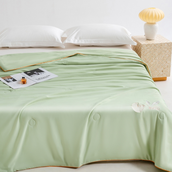 91家纺网 家纺一手货源 找家纺 眠多宝 2025新款奥地利兰精天丝刺绣夏被空调被 香绿