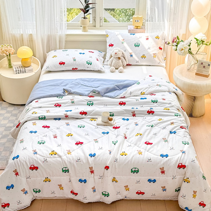 91家纺网 家纺一手货源 找家纺 穆琪 2025新款小花边印花夏被小清新夏凉被 动感汽车-小花边