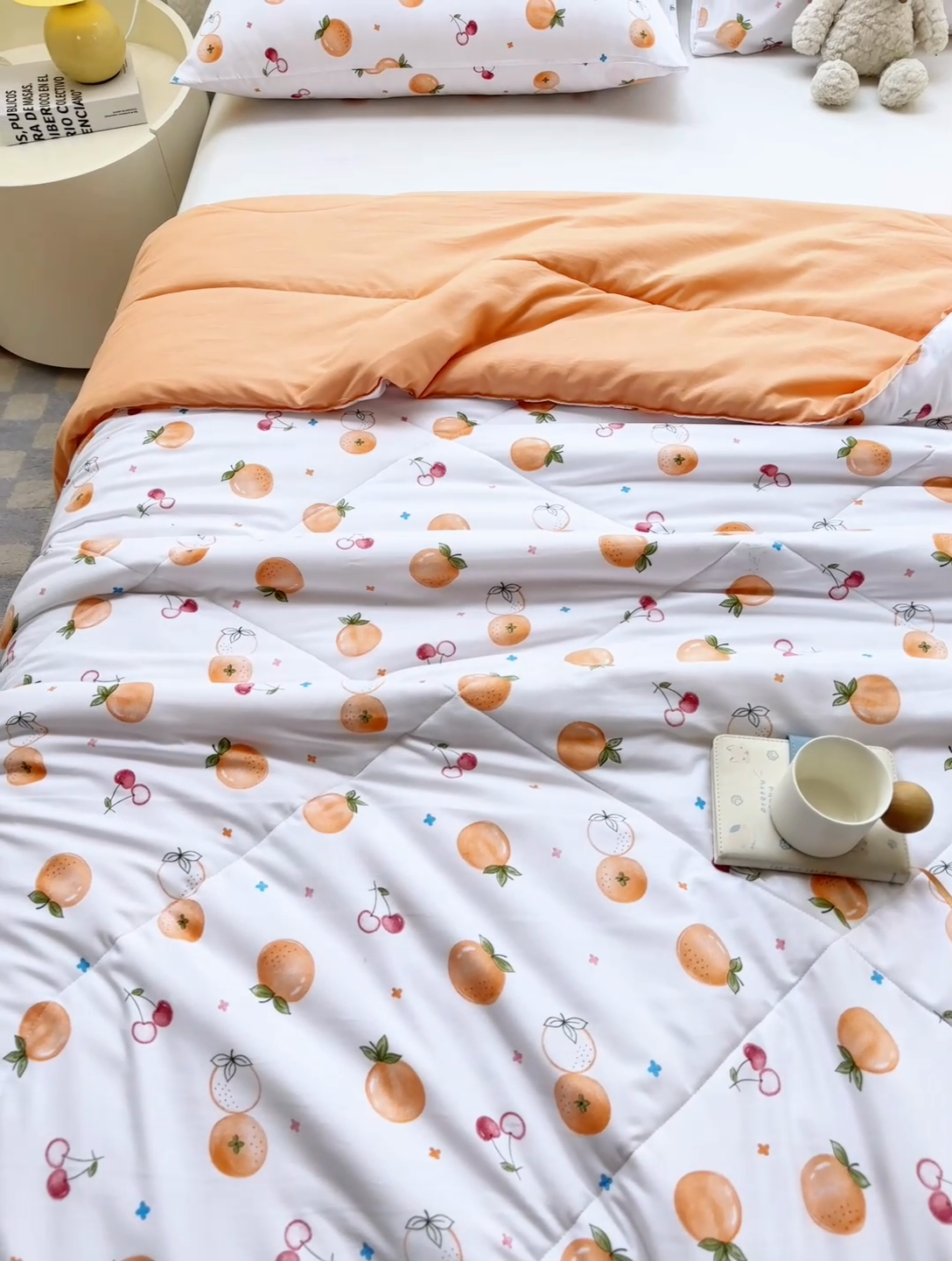 91家纺网 家纺一手货源 找家纺 穆琪 2025新款小花边印花夏被小清新夏凉被 甜蜜邂逅-小花边