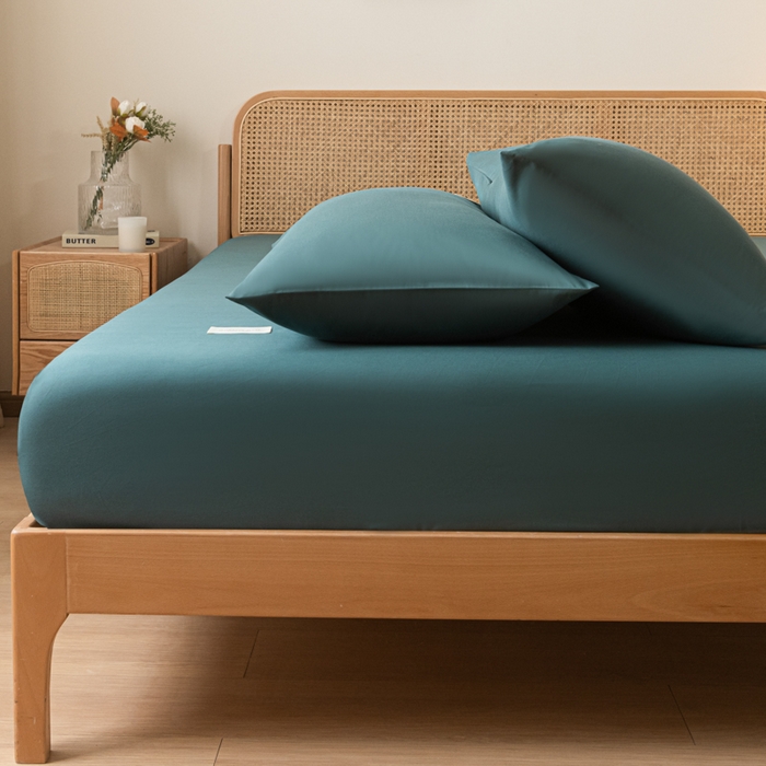 91家纺网 家纺一手货源 找家纺 梵克保罗 2025新款亲肤舒适全棉13372喷气纯色单枕套 墨子绿