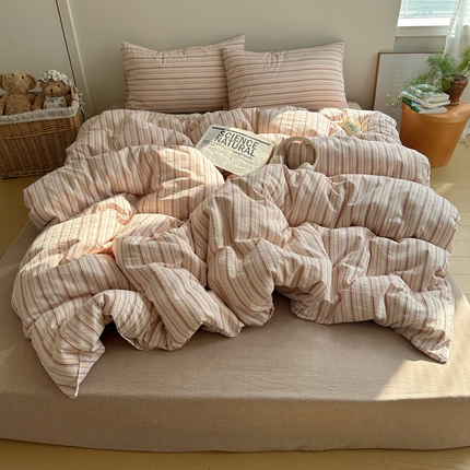 91家纺网 家纺一手货源 找家纺 艾咪-Amy ntmy 2025新款条纹款全棉色织水洗棉四件套 时光紫红