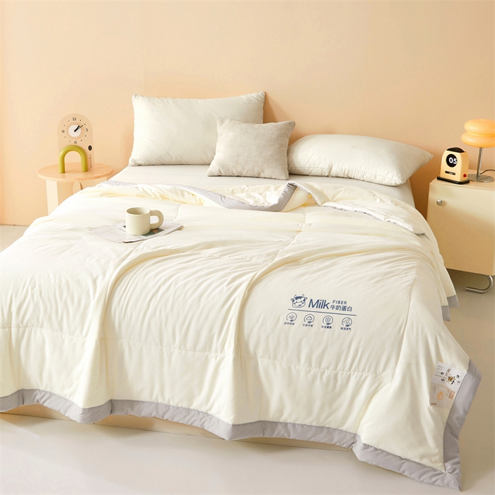 91家纺网 家纺一手货源 找家纺 猎鹿人家纺 2025新款牛奶蛋白夏被 元气白