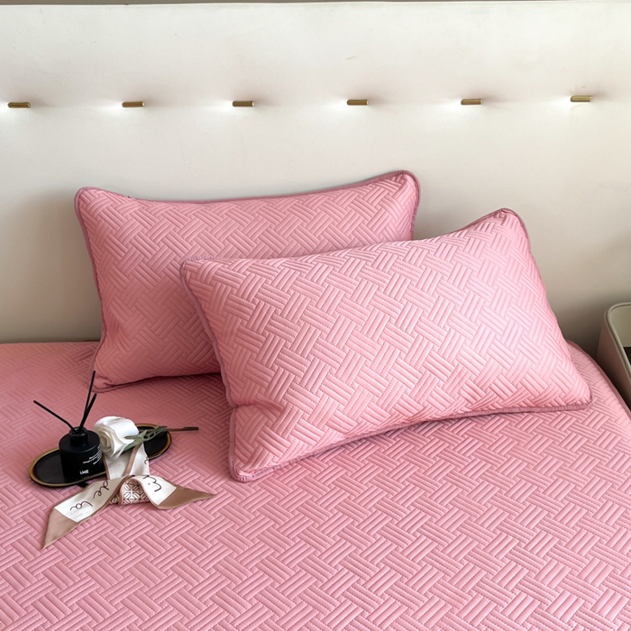 91家纺网 家纺一手货源 找家纺 梵克保罗 2025新款凉感丝床笠饼干系列凉席枕套 粉色