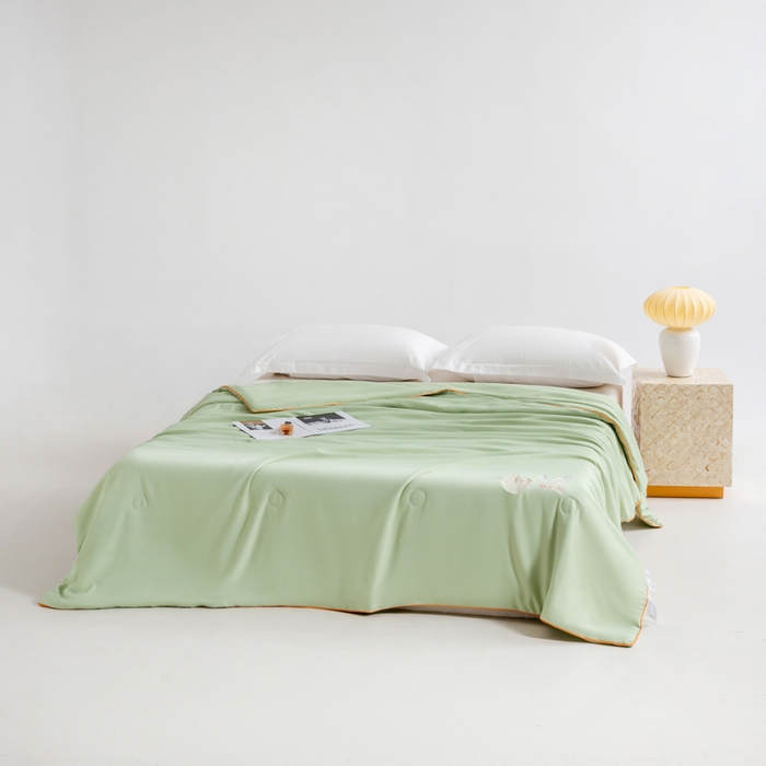 91家纺网 家纺一手货源 找家纺 眠多宝 2025新款奥地利兰精天丝刺绣夏被空调被 香绿