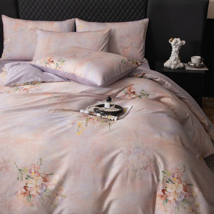 91家纺网 家纺一手货源 找家纺 氧家 2025新款60s贡缎长绒棉数码印花四件套（礼盒装） 玉茗