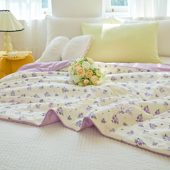 91家纺网 家纺一手货源 找家纺 梦恬佳 2025新款A类水洗皱皱棉夏凉被 撞进晚风