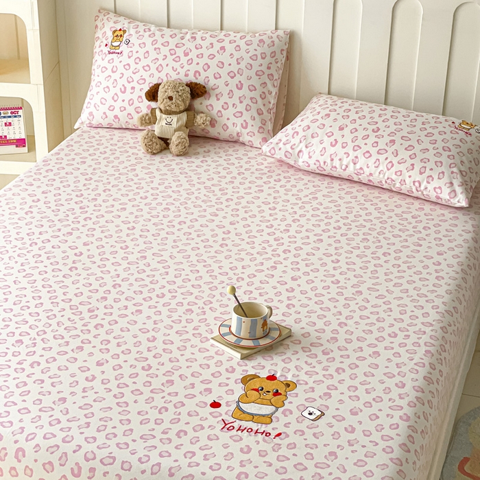 91家纺网 家纺一手货源 找家纺 雅居纺家纺 2025新款全棉老粗布床单床笠 可爱熊