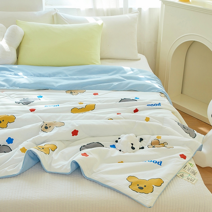 91家纺网 家纺一手货源 找家纺 梦恬佳 2025新款A类水洗皱皱棉夏凉被 快乐小狗