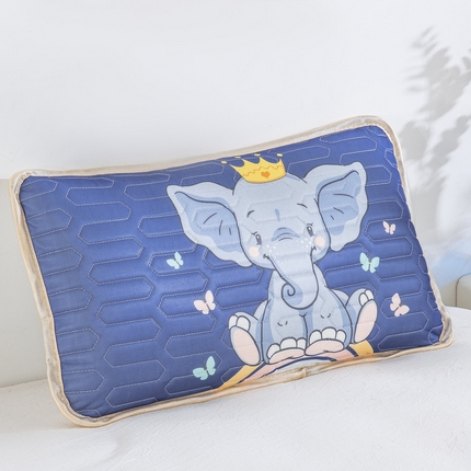 91家纺网 家纺一手货源 找家纺 （总）大黄蜂家居家纺 2025新款大黄蜂凉感丝卡通平面枕套