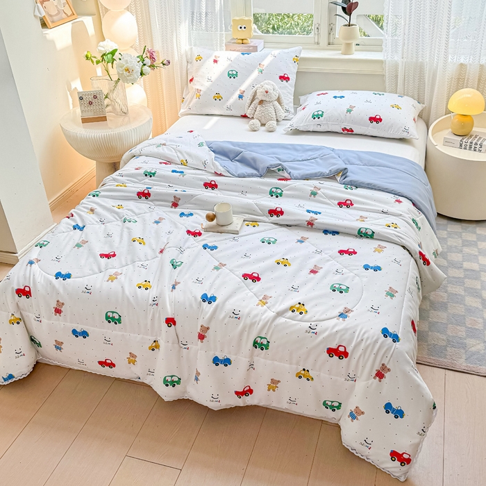 91家纺网 家纺一手货源 找家纺 穆琪 2025新款小花边印花夏被小清新夏凉被 动感汽车-小花边